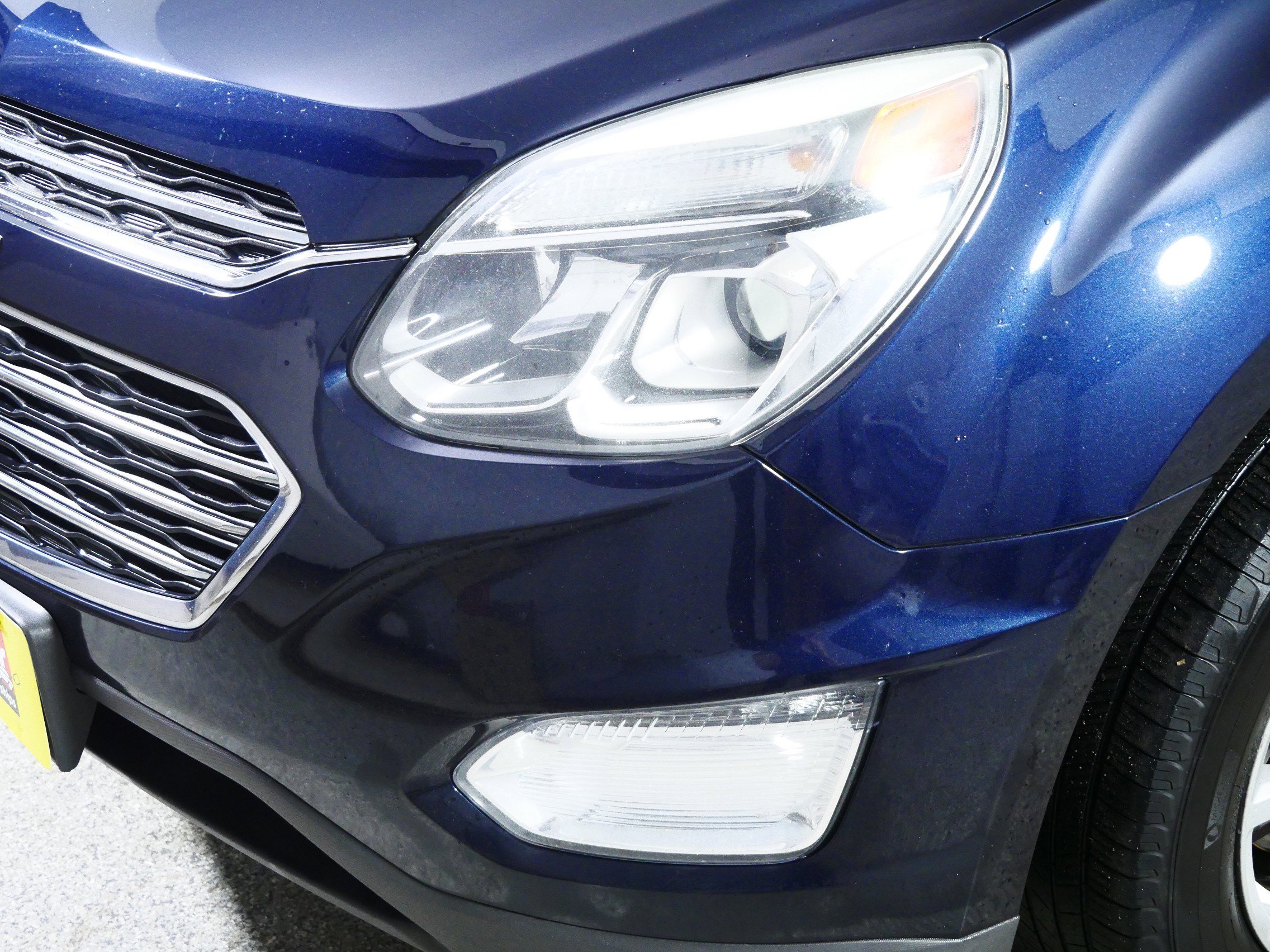 Used 2017 Chevrolet Equinox LT w/ Convenience Package image 16