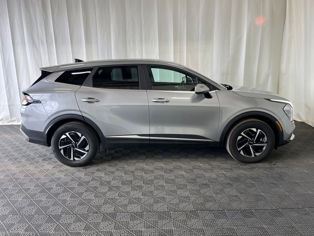 Used 2023 Kia Sportage LX AWD/4WD image 26
