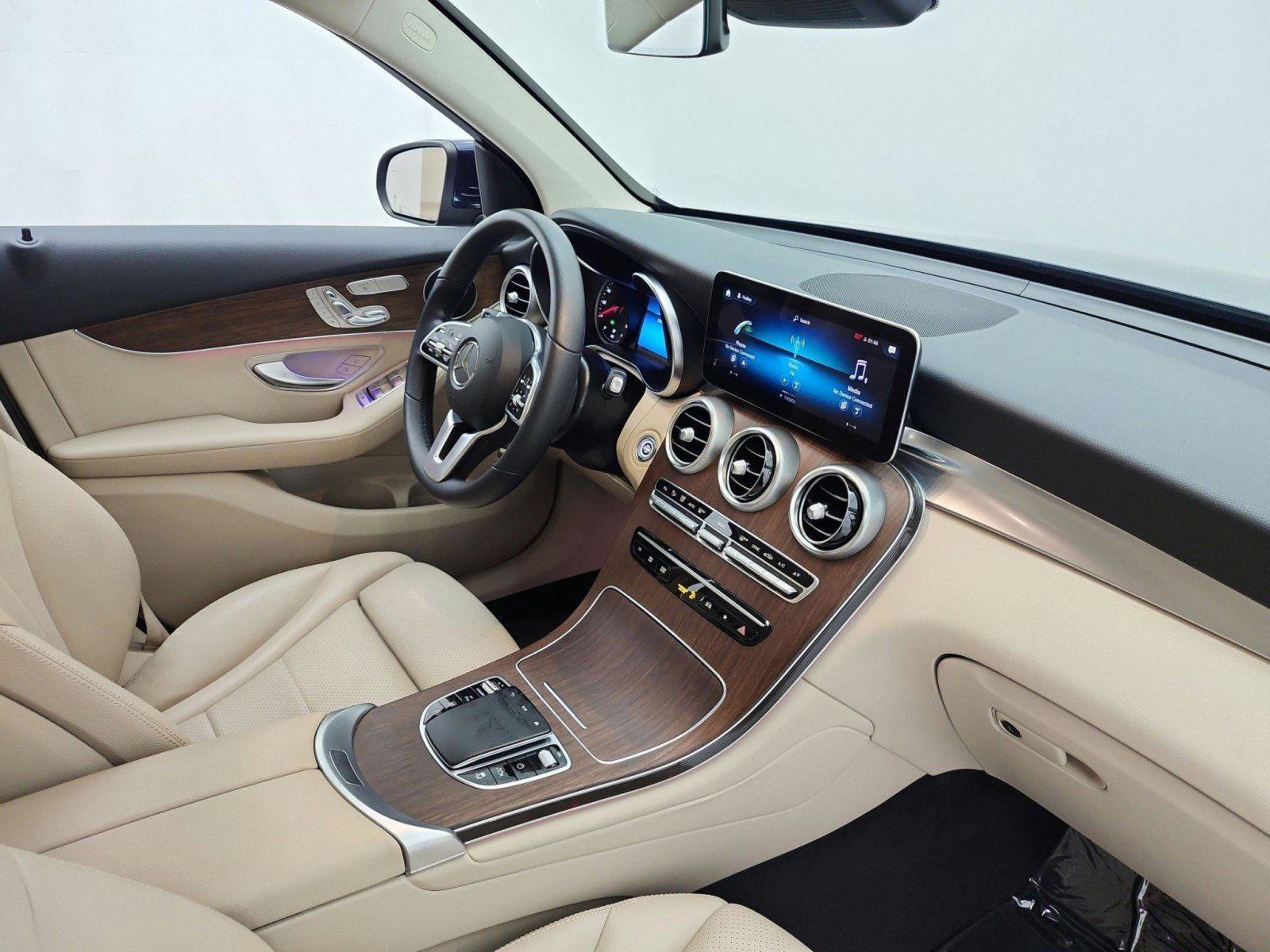 Certified 2022 Mercedes-Benz GLC 300 image 15