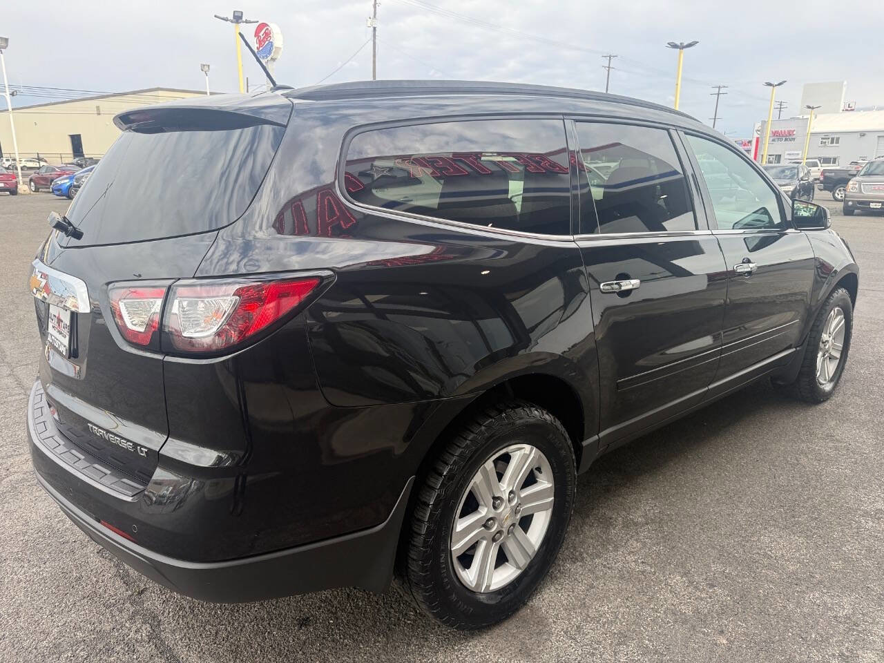 Used 2013 Chevrolet Traverse LT AWD/4WD image 6