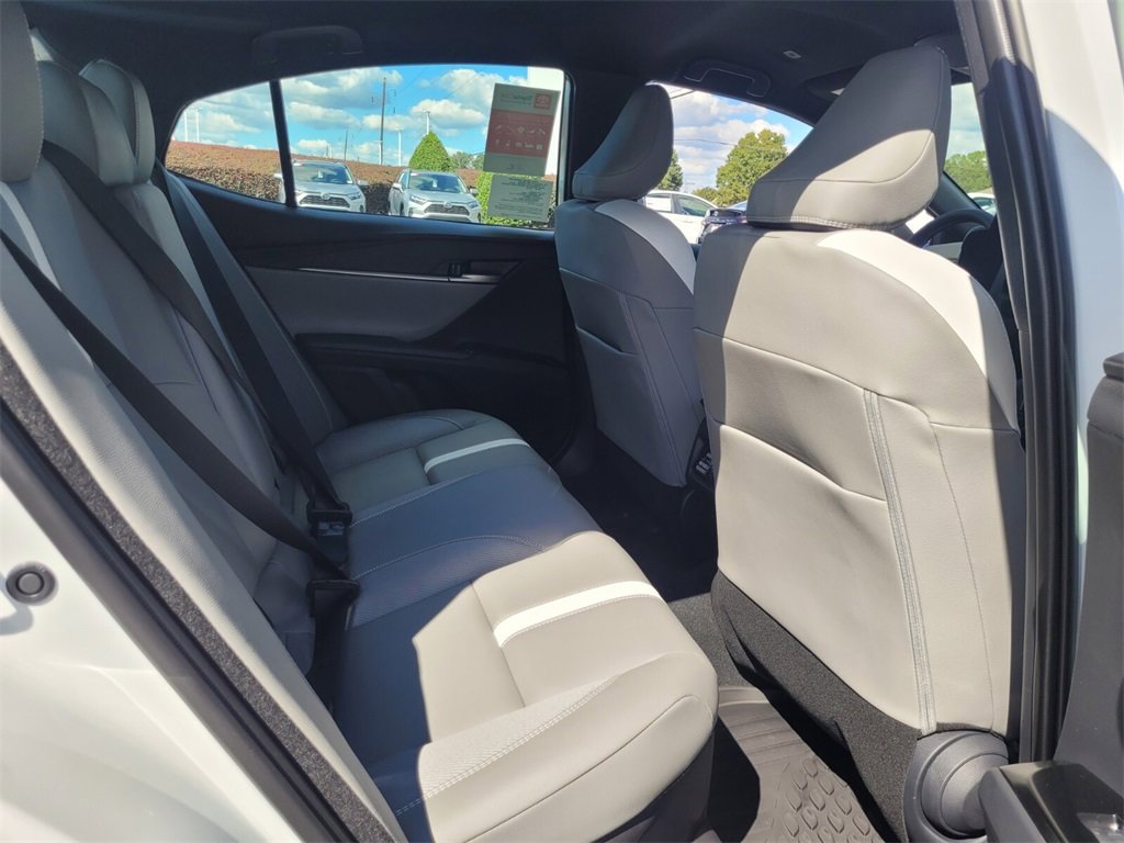 New 2026 Toyota Camry SE image 14