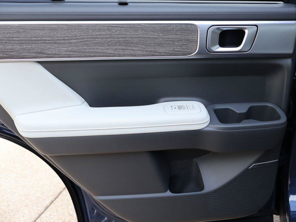 New 2027 Hyundai Santa Fe Limited AWD/4WD image 18