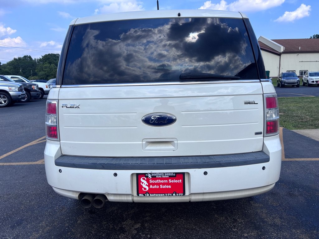 Used 2011 Ford Flex SEL AWD/4WD image 7