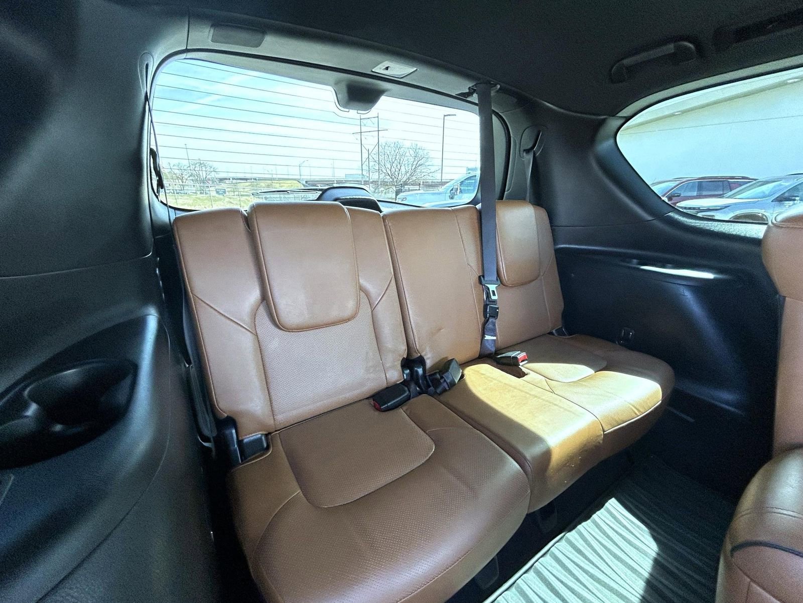 Used 2022 INFINITI QX80 Sensory w/ All-Season Package image 21