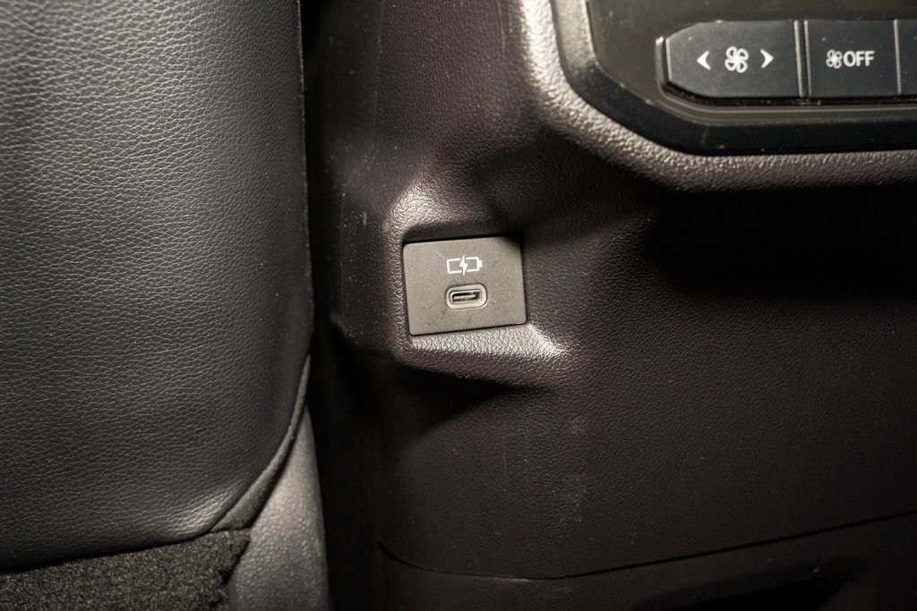 Used 2025 Toyota Grand Highlander FWD image 9