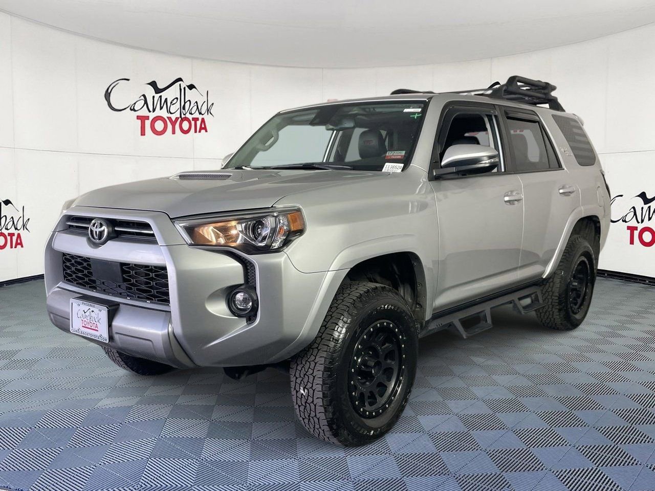 Used 2022 Toyota 4Runner TRD Off-Road Premium w/ Moonroof Package AWD/4WD image 2