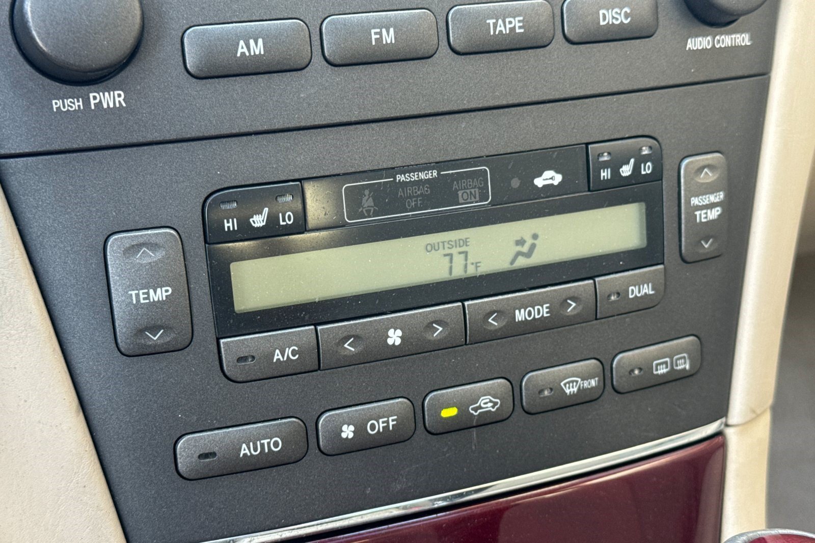 Used 2004 Lexus ES 330 FWD image 18