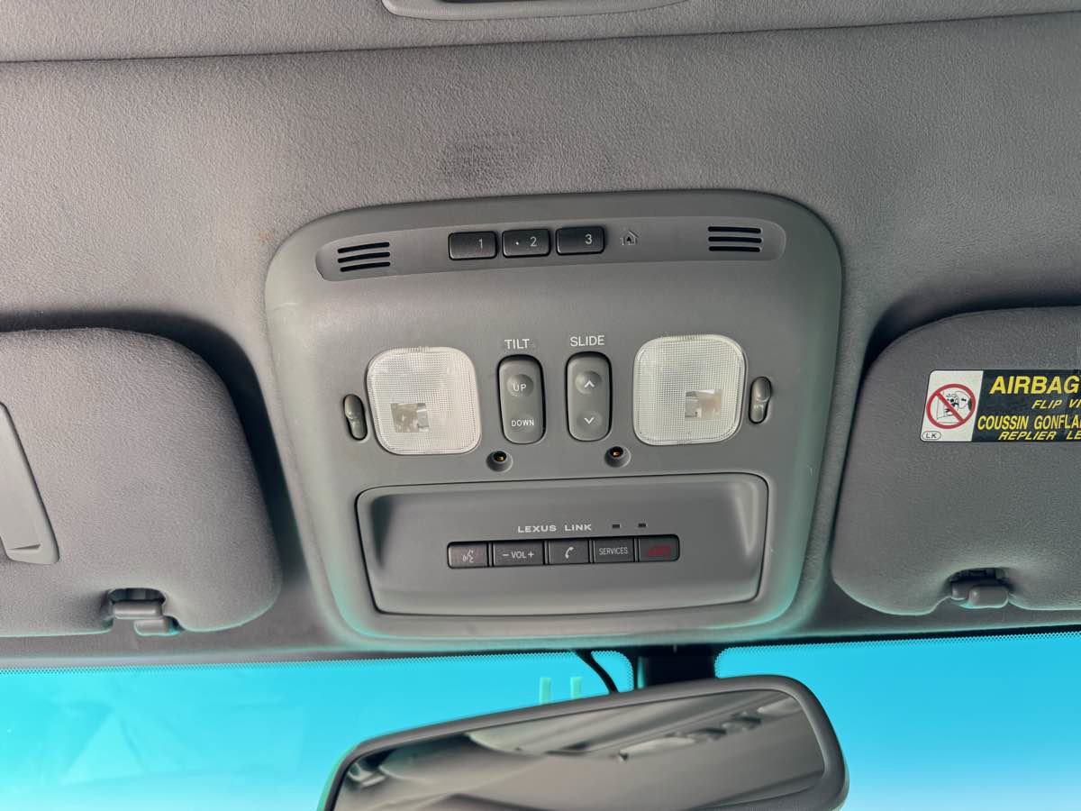 Used 2007 Lexus LX 470 4WD image 25