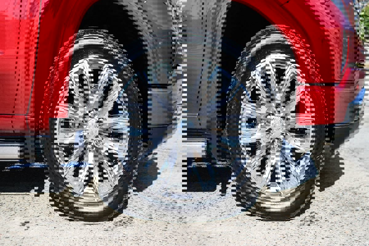 Used 2024 GMC Sierra 1500 Denali w/ Denali Reserve Package image 11