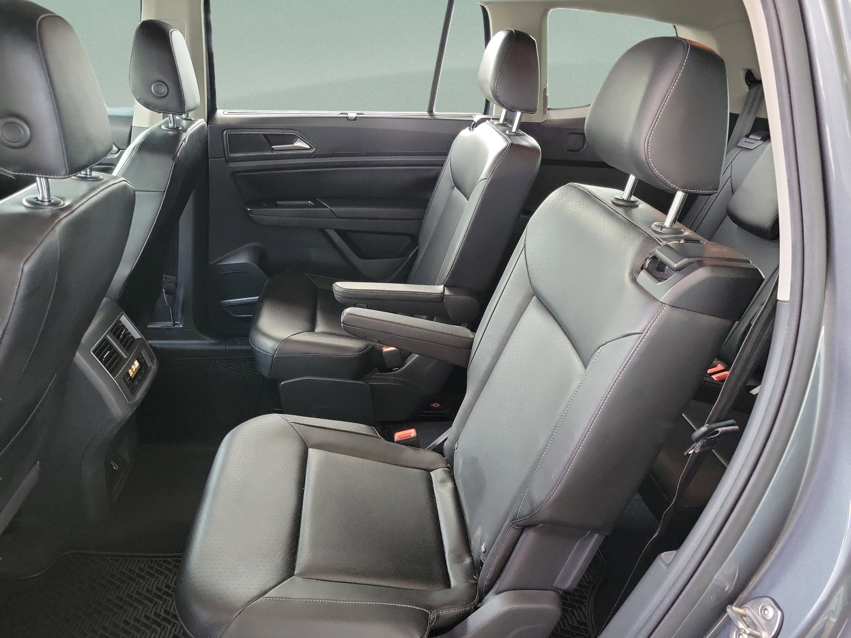 Used 2019 Volkswagen Atlas SE FWD image 24