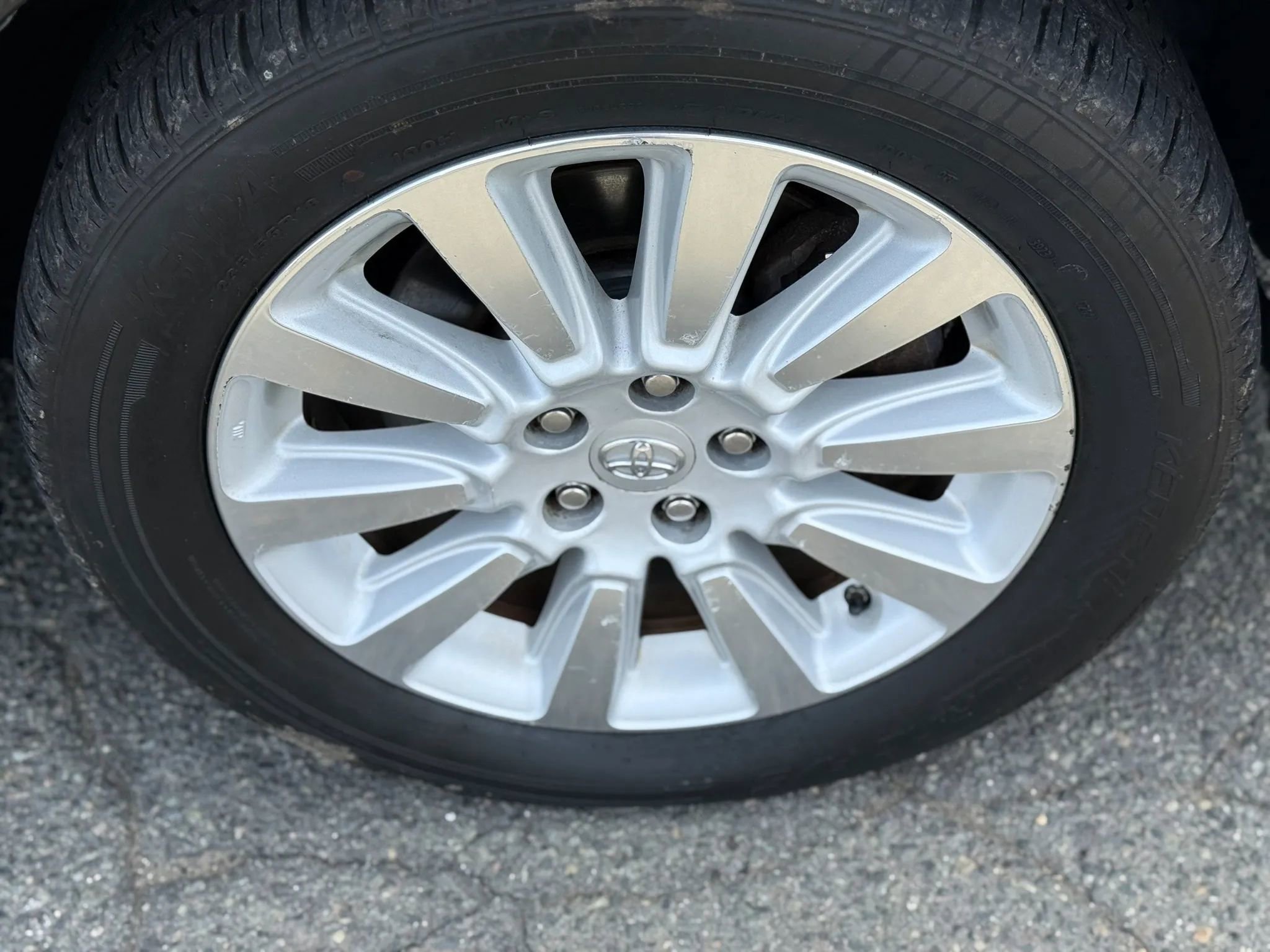 Used 2015 Toyota Sienna Limited AWD/4WD image 35