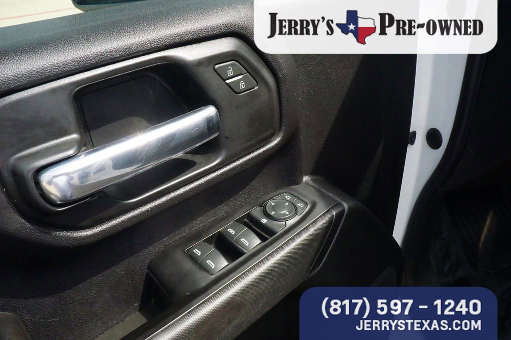 Used 2023 GMC Sierra 3500 Pro w/ Convenience Package AWD/4WD image 15