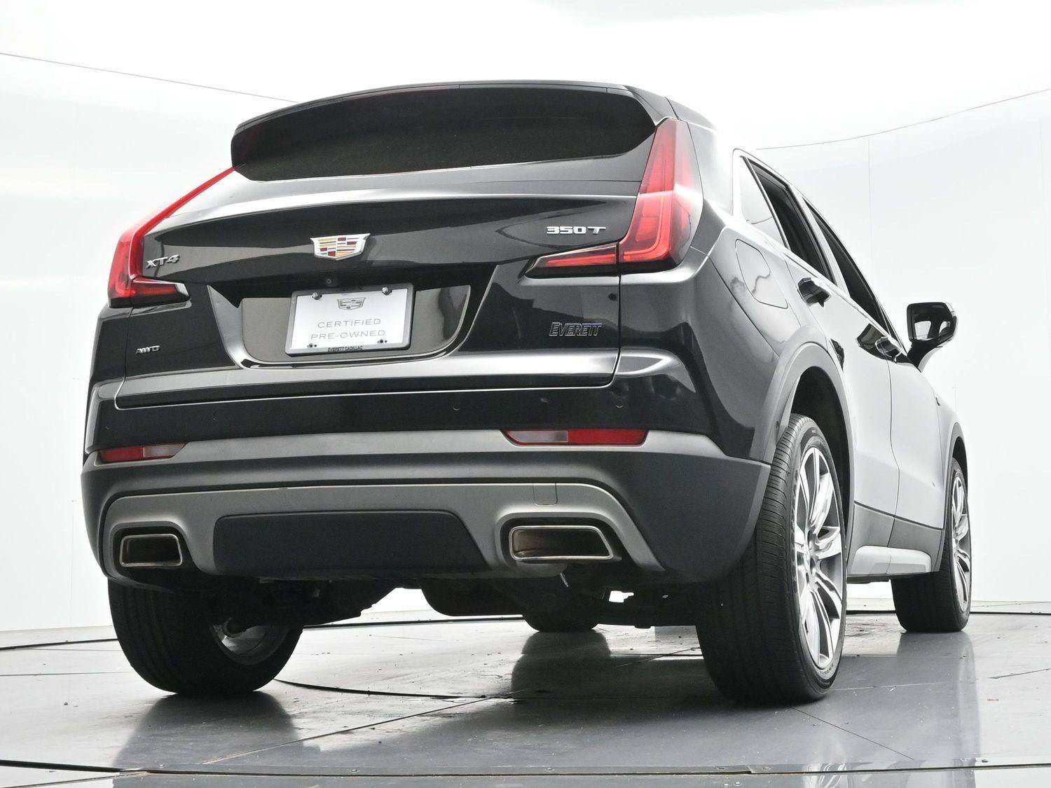 Certified 2022 Cadillac XT4 Premium Luxury w/ Enhanced Visibility Package AWD/4WD image 49