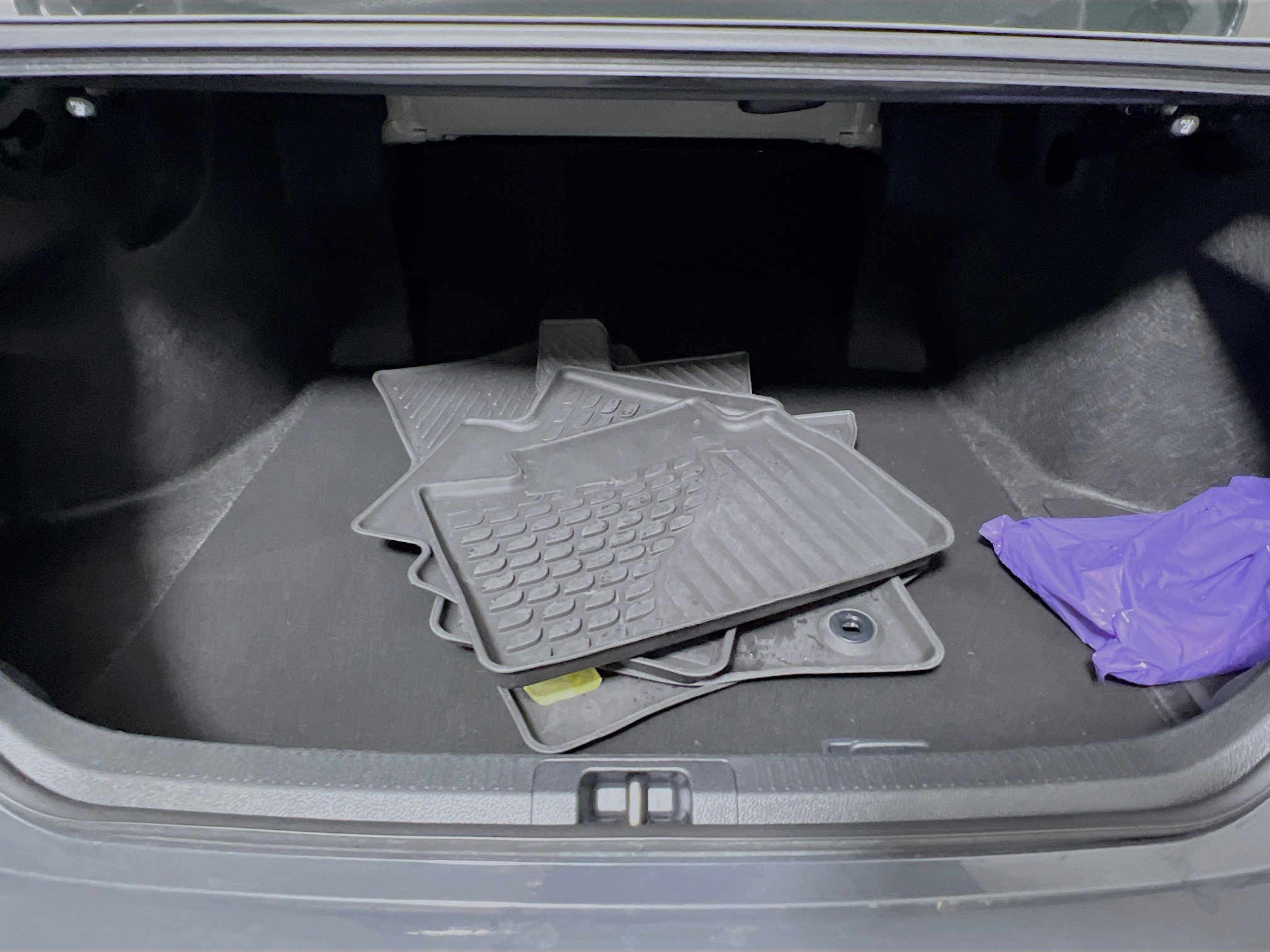 Used 2025 Toyota Camry LE image 34