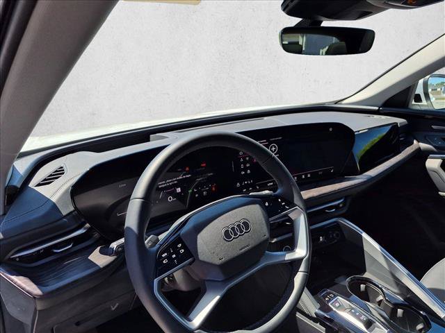 Certified 2025 Audi Q5 Premium w/ Premium Plus AWD/4WD image 10