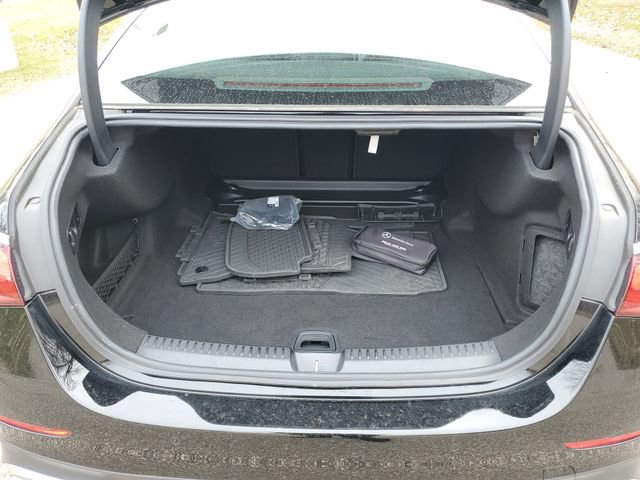 Used 2024 Mercedes-Benz E 350 4MATIC Sedan w/ Driver Assistance Package image 34