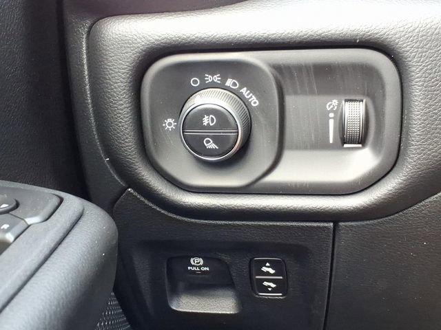New 2026 RAM 1500 2WD Crew Cab image 21
