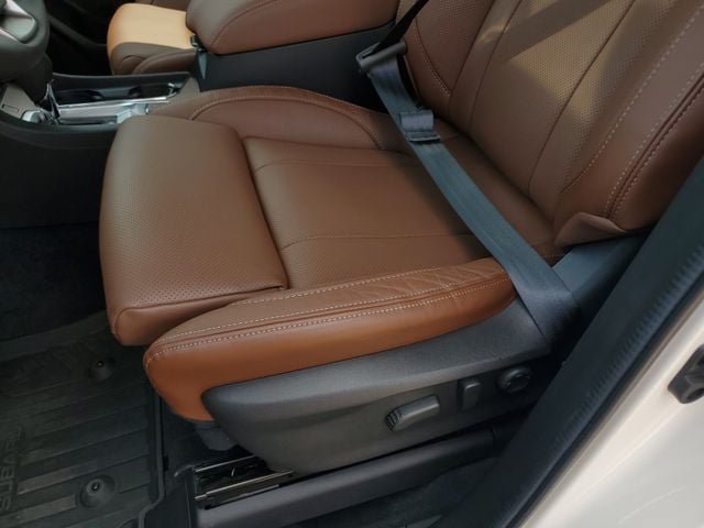 Certified 2025 Subaru Ascent Touring w/ Popular Package #1 AWD/4WD image 22