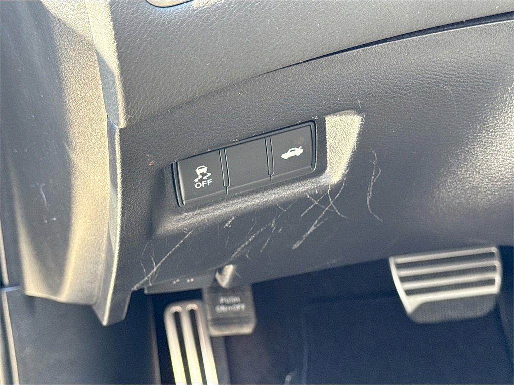 Used 2023 INFINITI Q50 Red Sport 400 w/ Black Opal Edition image 10