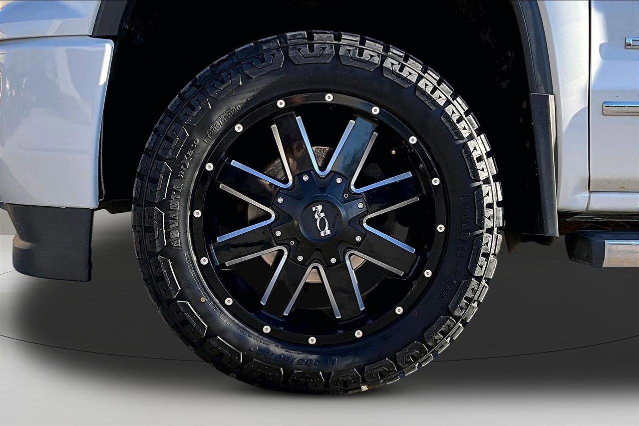 Used 2018 GMC Sierra 1500 Denali w/ Denali Ultimate Package image 34