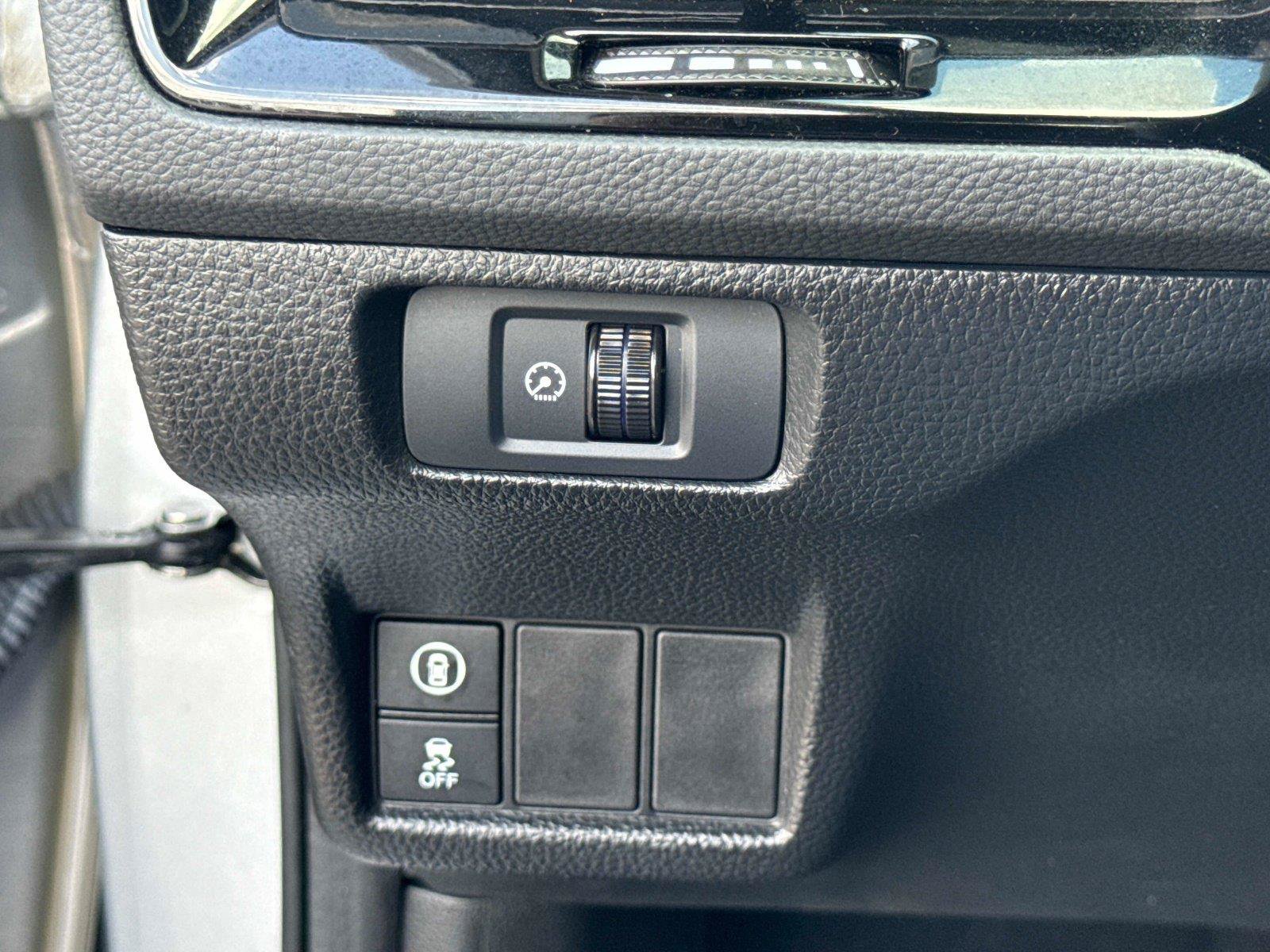 Certified 2023 Honda Civic LX image 29