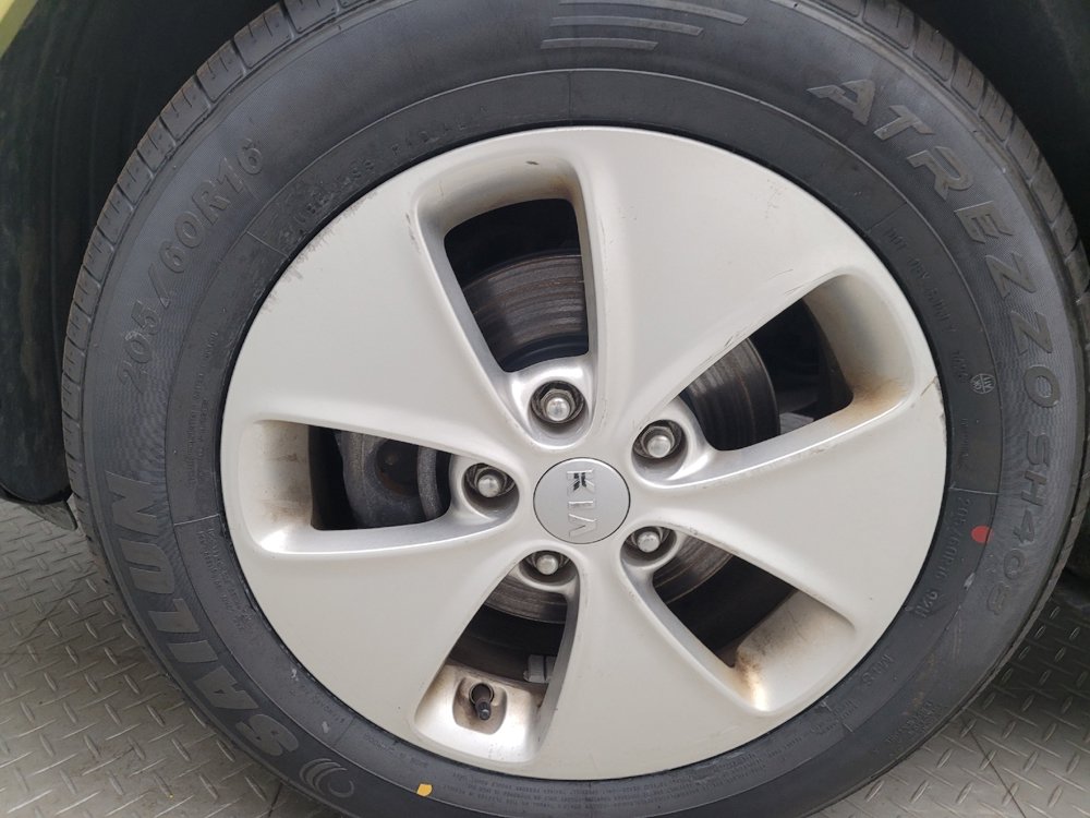 Used 2014 Kia Soul FWD image 31