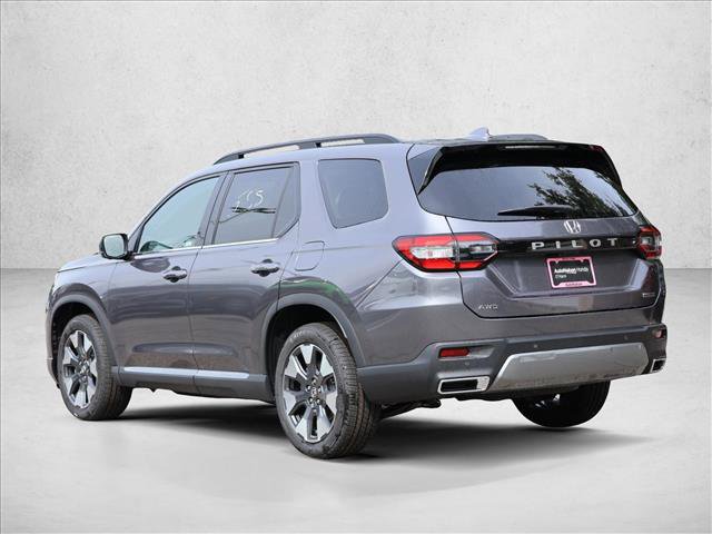 New 2026 Honda Pilot Touring image 7