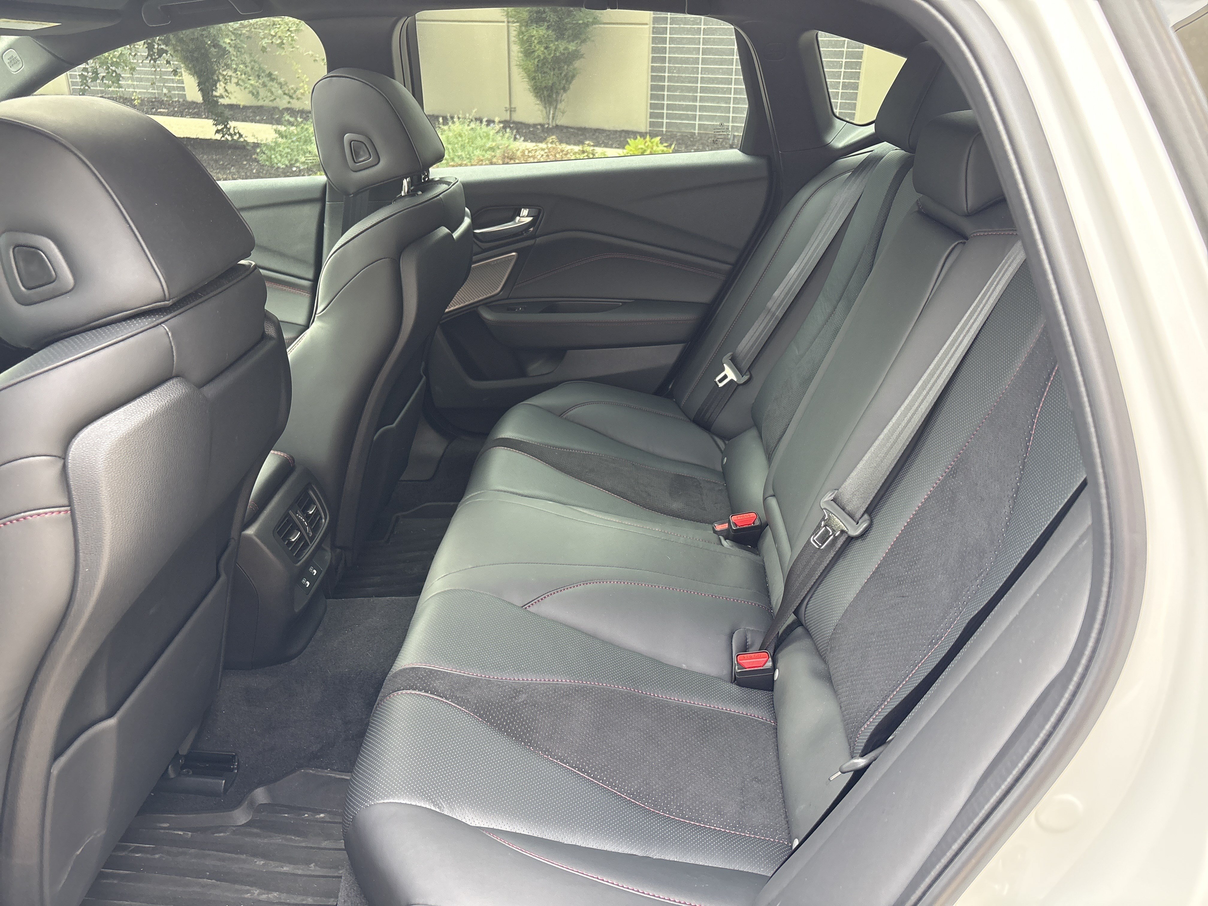 Used 2025 Acura TLX Type S AWD/4WD image 31