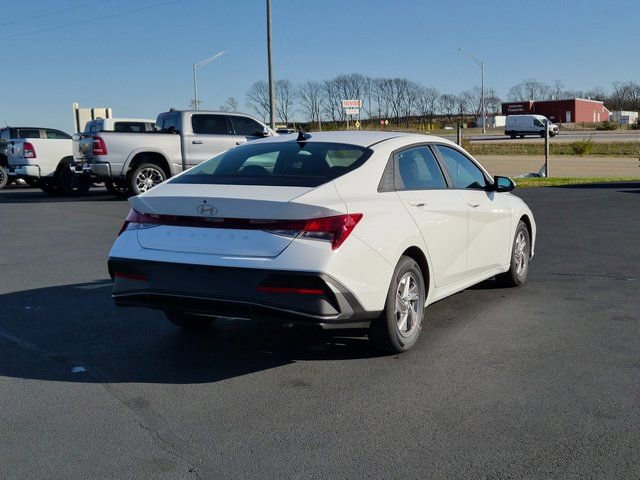 New 2026 Hyundai Elantra SE image 26