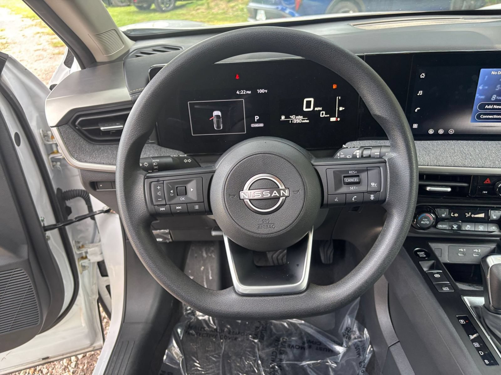 Used 2026 Nissan Kicks SV w/ Cold Weather Package AWD/4WD image 29