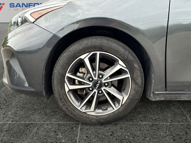 Used 2023 Kia Forte LXS FWD image 14