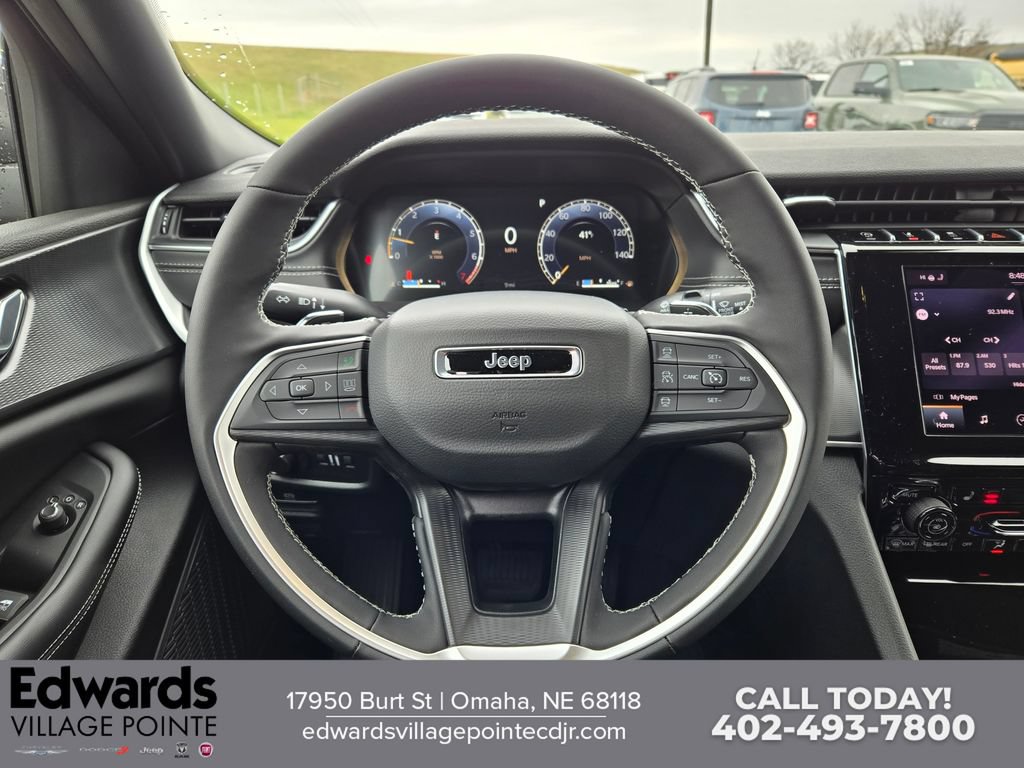 New 2026 Jeep Grand Cherokee L 4WD image 17