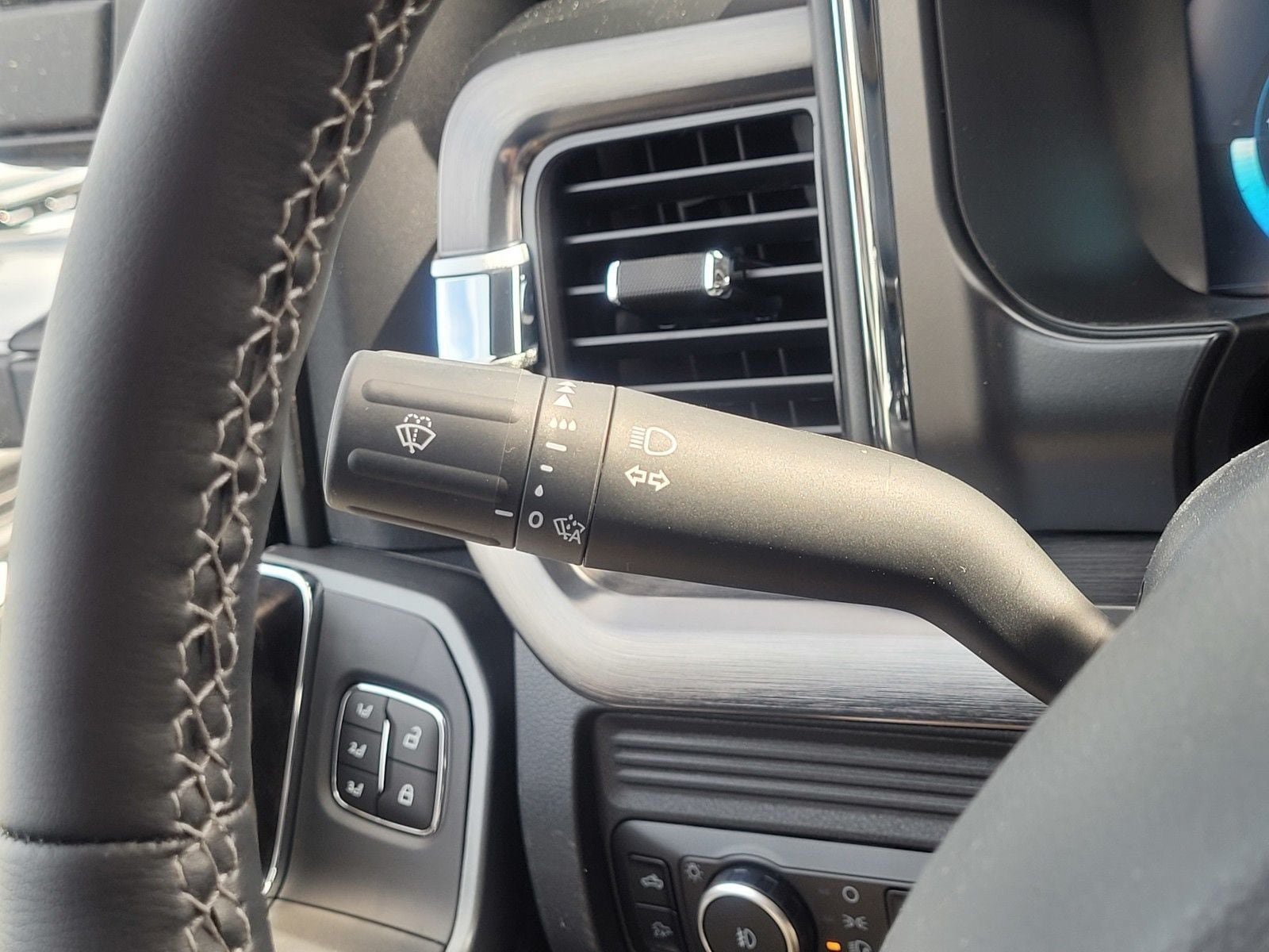 New 2026 Ford F250 Lariat w/ FX4 Off-Road Package AWD/4WD image 19