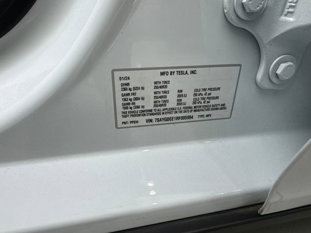 Used 2024 Tesla Model Y Long Range image 88