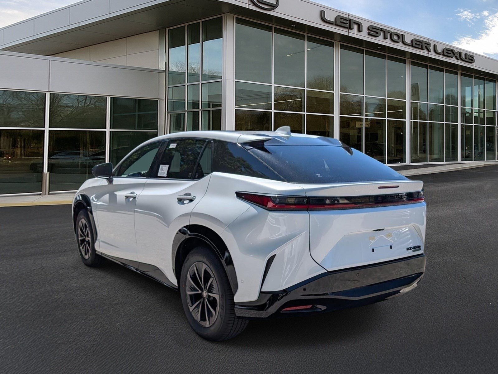 New 2026 Lexus RZ 450e AWD image 3