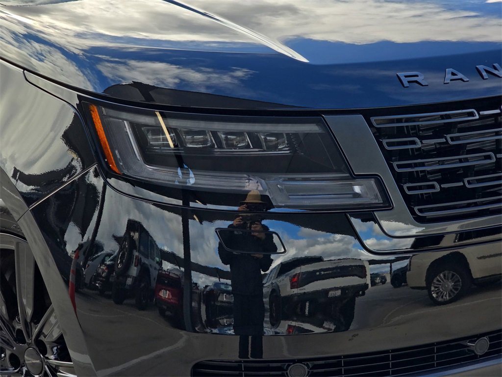 New 2026 Land Rover Range Rover SE image 33
