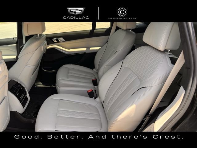 Used 2020 BMW X7 xDrive40i w/ M Sport Package AWD/4WD image 29