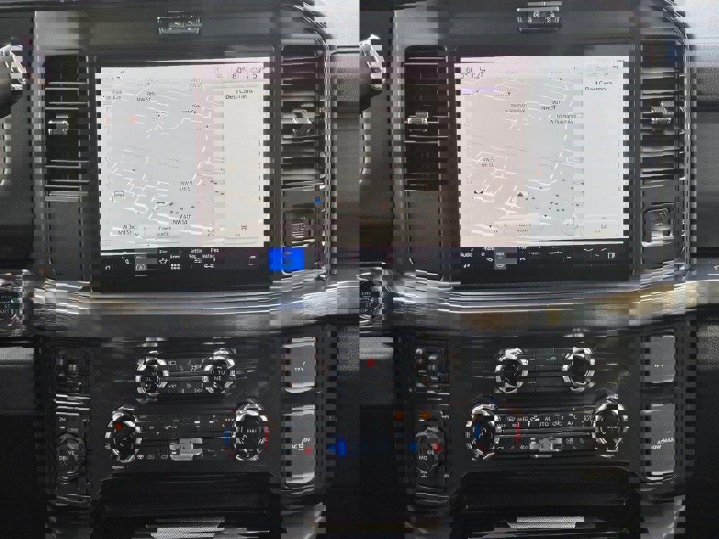 New 2025 Ford F350 Lariat w/ FX4 Off-Road Package image 11