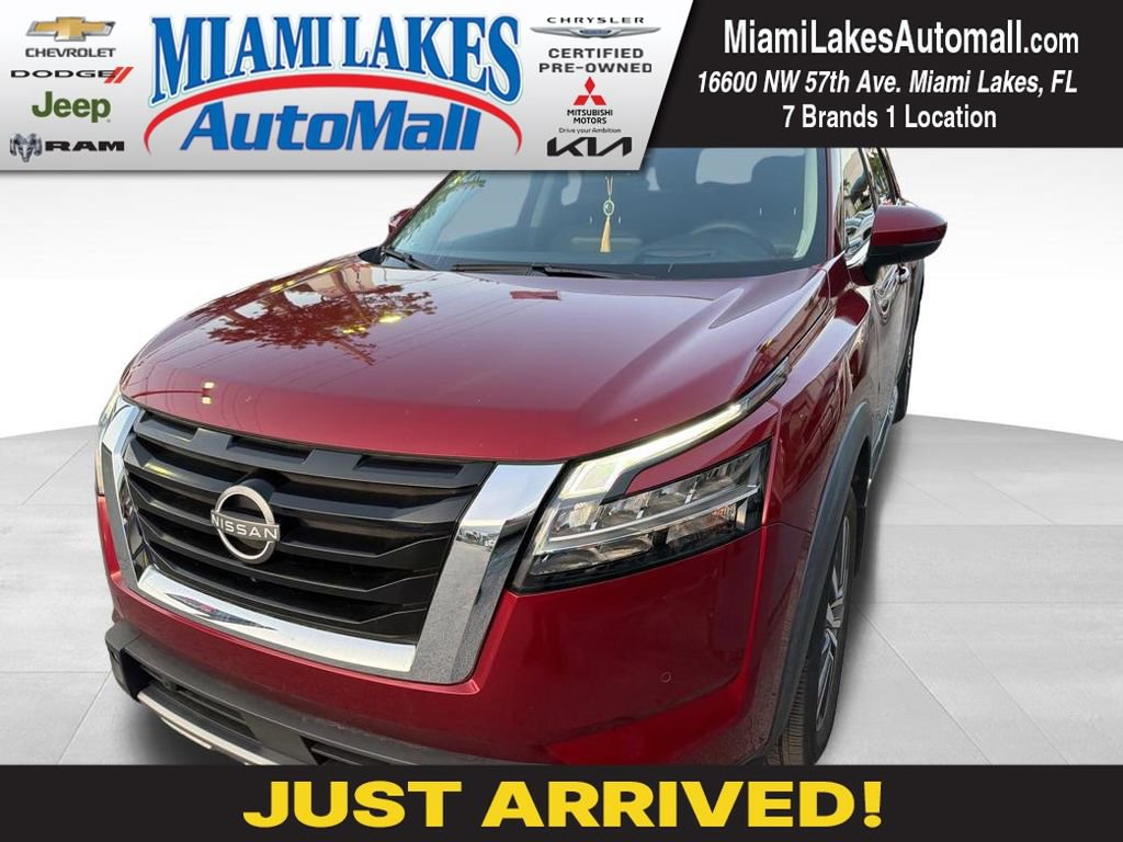 Used 2022 Nissan Pathfinder Platinum w/ Cargo Package FWD video 1