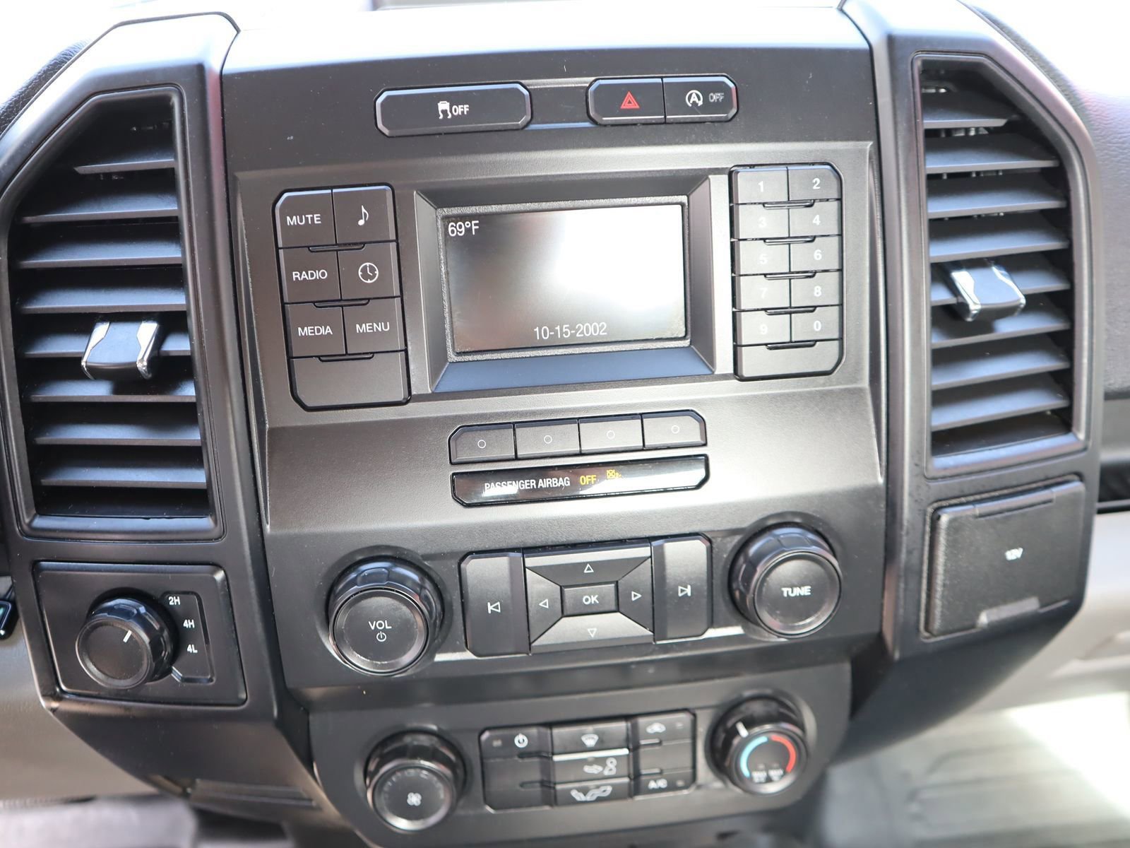 Used 2020 Ford F150 XL image 42