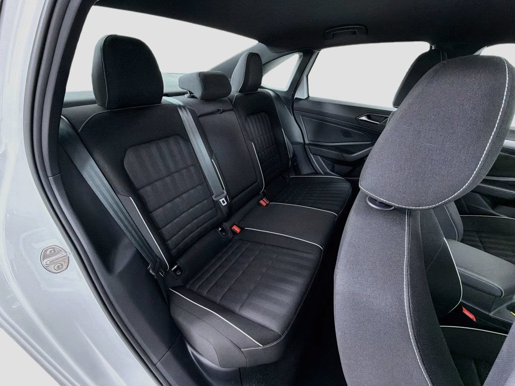 Certified 2023 Volkswagen Jetta Sport FWD image 24