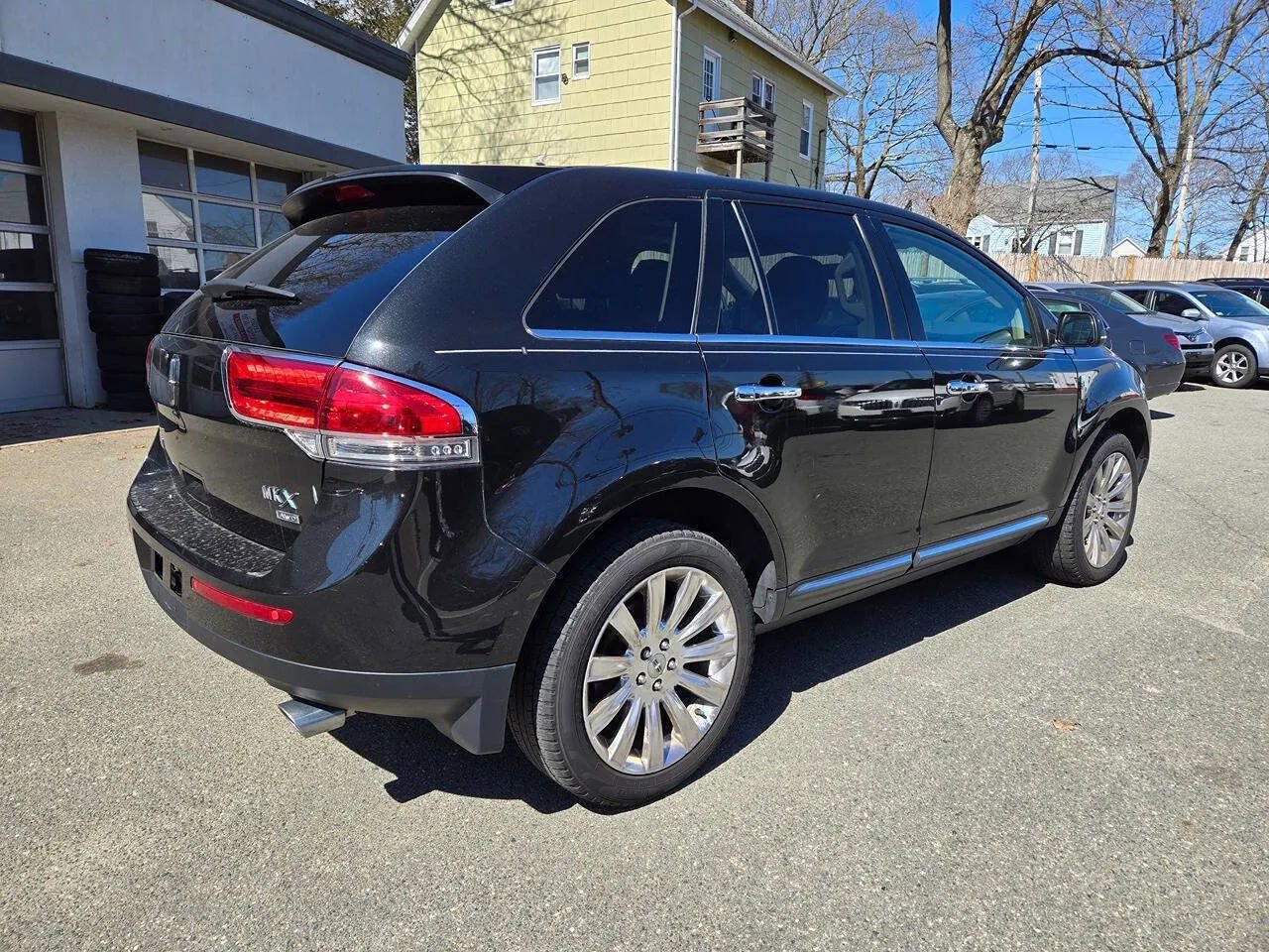Used 2015 Lincoln MKX AWD w/ Equipment Group 102A image 34