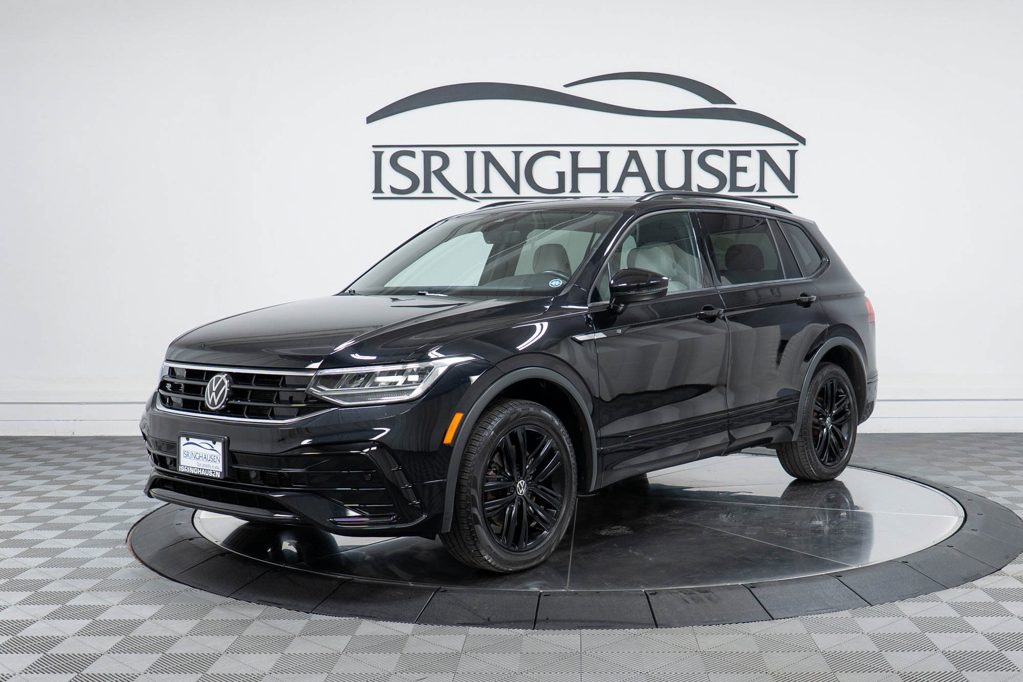 Used 2022 Volkswagen Tiguan SE R-Line
