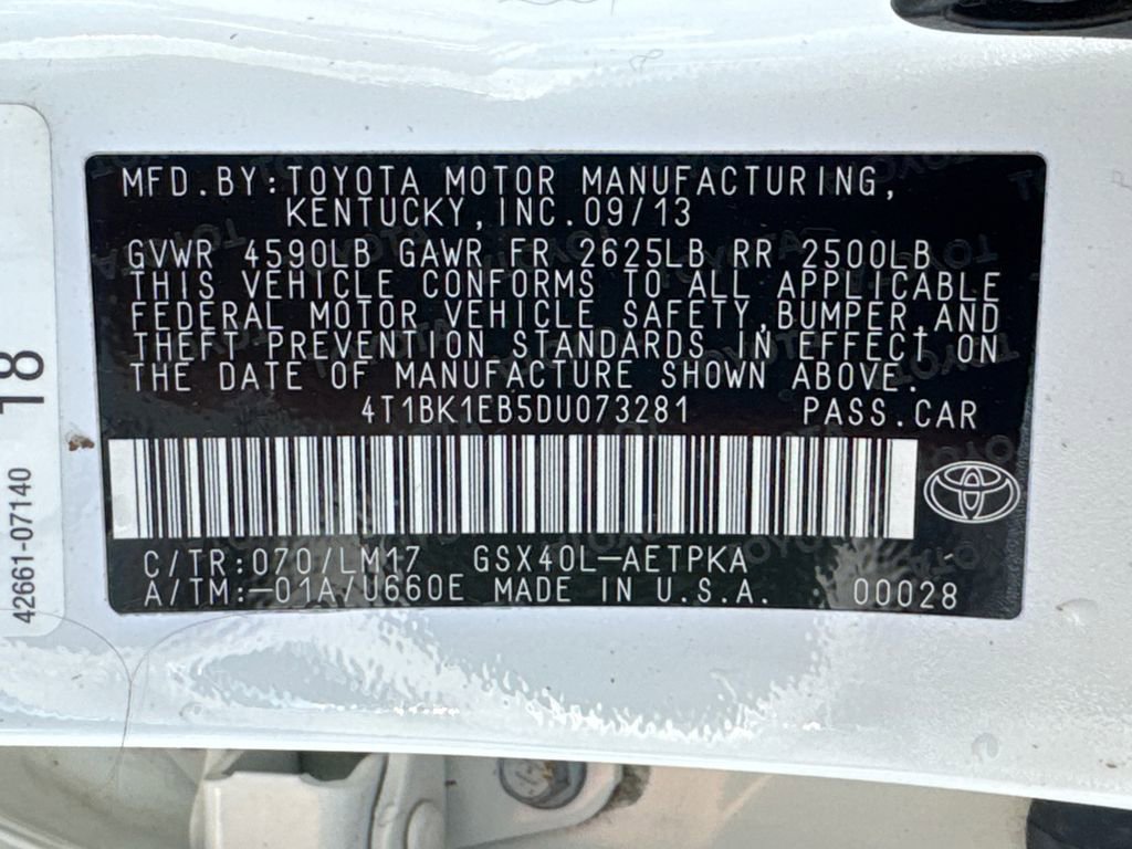 Used 2013 Toyota Avalon Limited image 31
