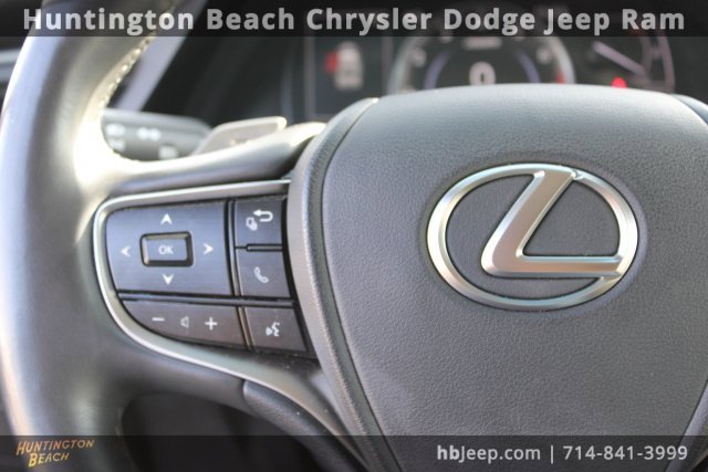 Used 2023 Lexus ES 350 w/ Premium Package image 21
