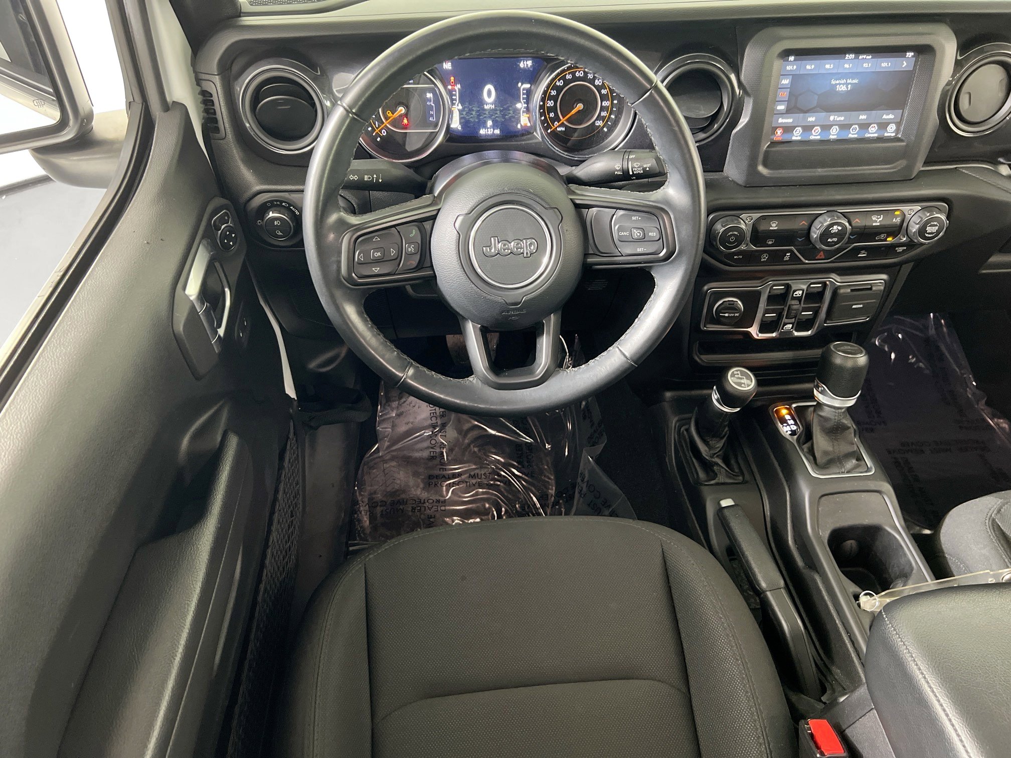 Used 2022 Jeep Gladiator Sport AWD/4WD image 19