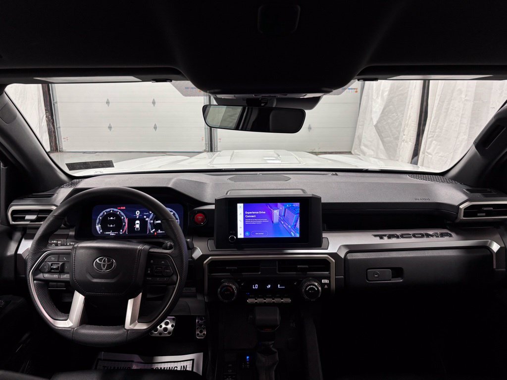 Used 2026 Toyota Tacoma TRD Sport AWD/4WD image 40