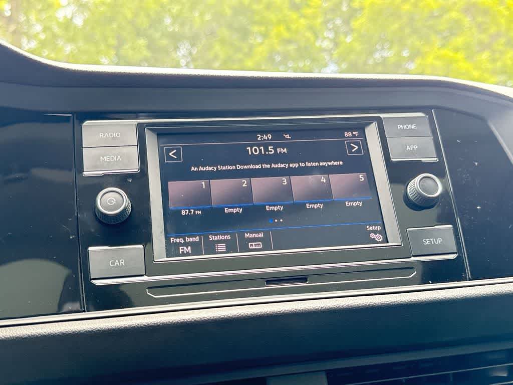 Used 2019 Volkswagen Jetta SE FWD image 17
