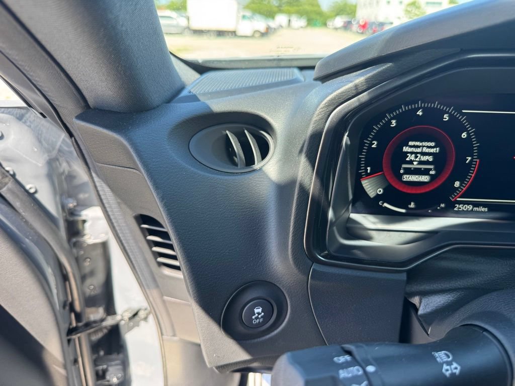 Used 2024 Nissan Z Sport w/ Floor Mat Package RWD image 21