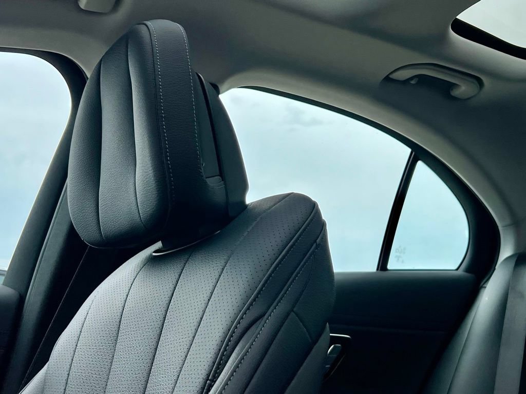 Certified 2026 Mercedes-Benz E 350 4MATIC Sedan image 22